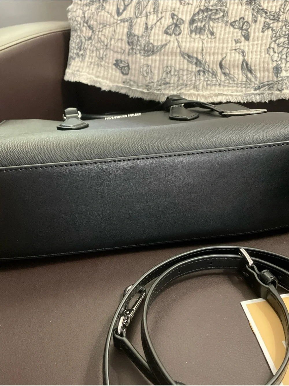Michael  Kors Sheila Medium Logo Satchel Crossbody Black/Silver